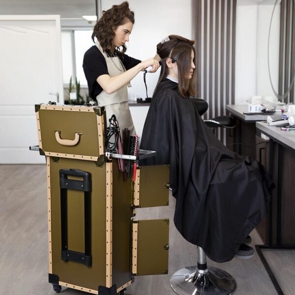 Byootique XLarge Rolling Makeup Lockable Hair Stylist Train Case - Image 9