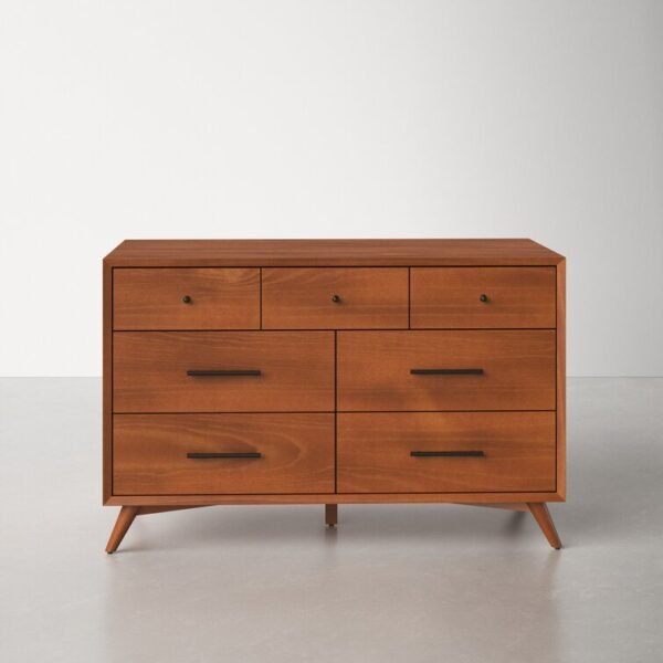 William 7 - Drawer Dresser
